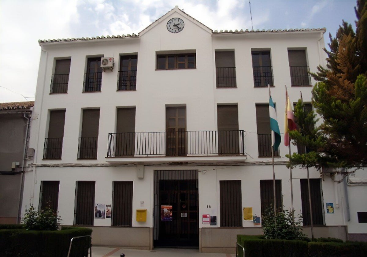 Fachada del Ayuntamiento de Villanueva de Algaidas.