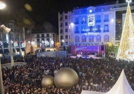 Imagen de archivo de la celebración de Nochevieja en la céntrica plaza.