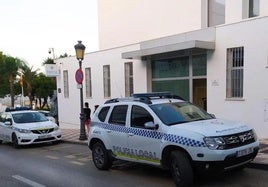 Un joven denuncia por supuesta detención ilegal y agresión al jefe de la Policía Local de Alhaurín el Grande