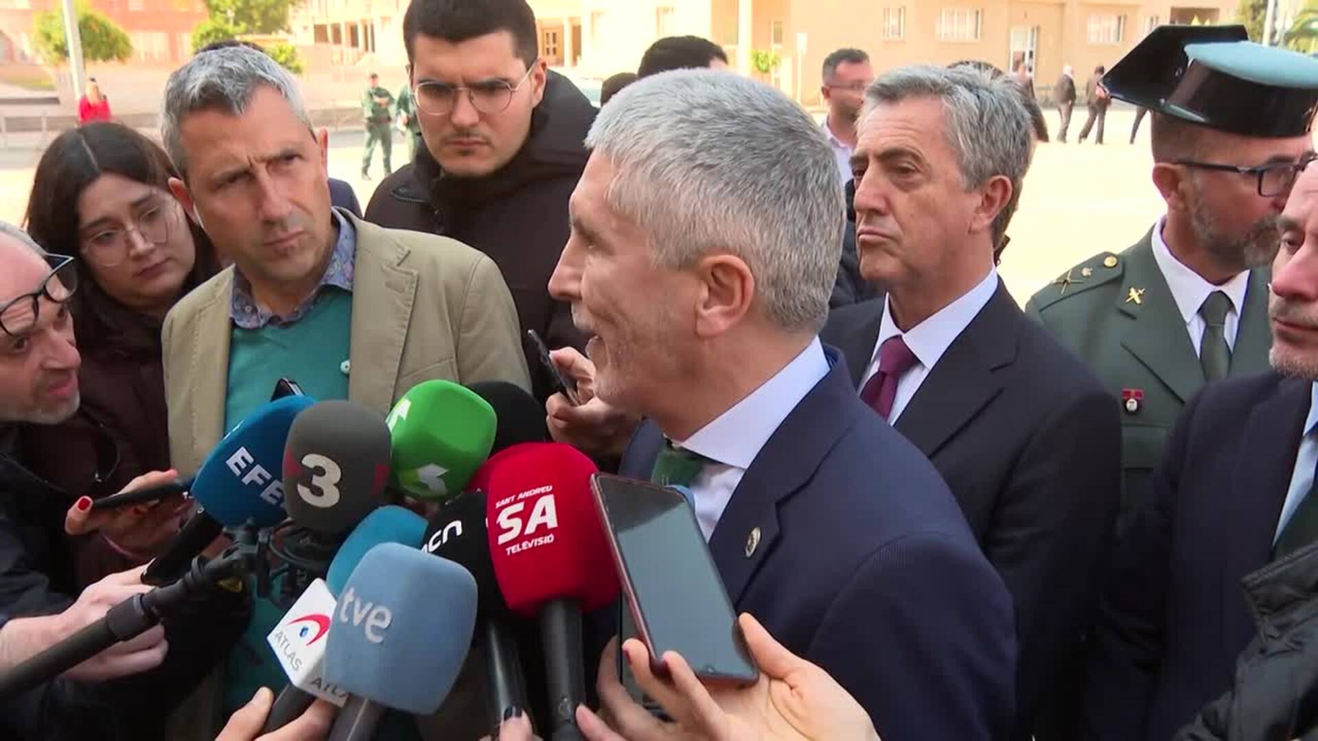 Marlaska cree que Ayuso debe dimitir "siguiendo sus propios parámetros hacia otras personas"
