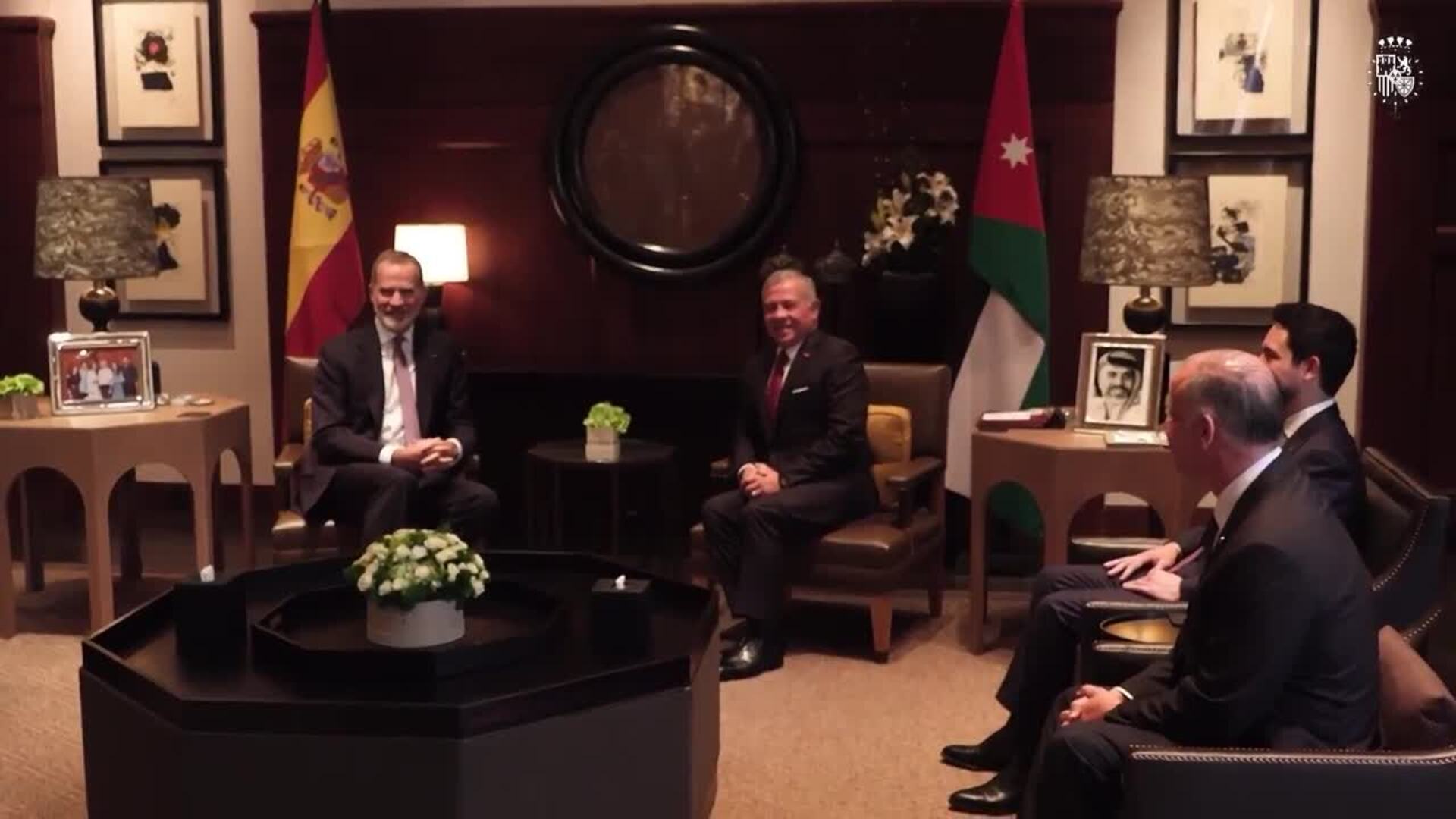 Felipe VI se despide de Jordania tras reunirse con el rey Abdalá II