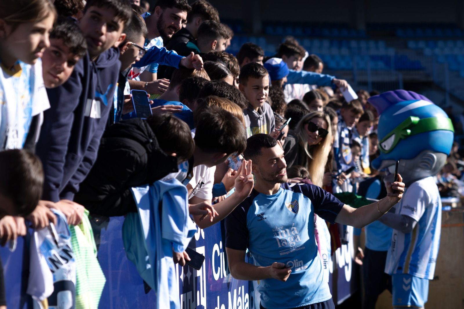 Entrenamiento a puertas abiertas del Málaga