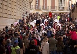 Los Reyes por Alcazabilla.