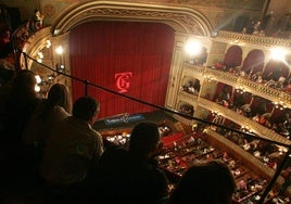 Lleno en el Gran Teatro Falla de Cádiz.