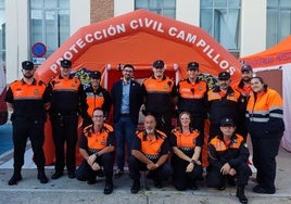 Varios miembros de Protección Civil de Campillos.