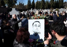 Imagen del sepelio de Nicolás Redondo en el Cementerio Civil de Madrid, en enero de 2023.