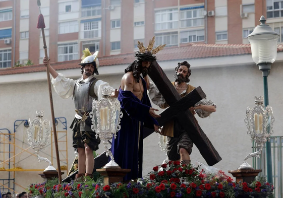 El Santísimo Cristo, Luz del Mundo, titular de la Asociación Luz y Mar.