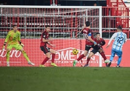 Manu Molina marcó de esta forma el gol que abrió el marcador en Anduva.