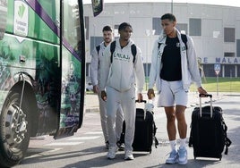 Los jugadores del Unicaja se desplazarán a Granada en autobús.