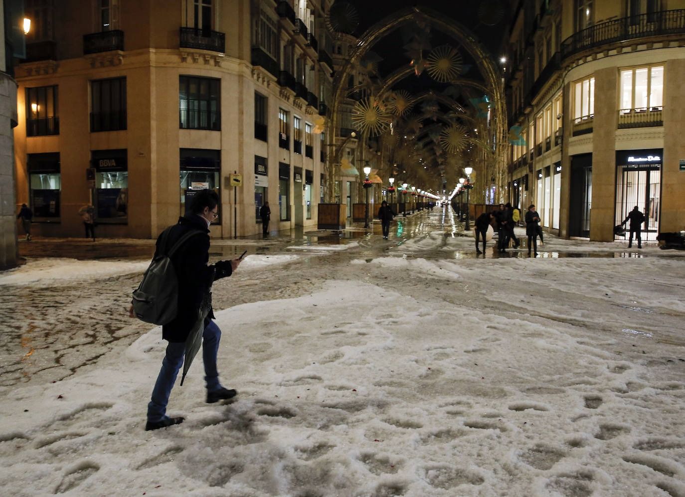 Cinco años de la histórica granizada que pintó de blanco las calles del Centro de Málaga