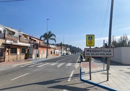 Imagen de la antigua N-340 a su paso por Mezquitilla, en el límite entre Vélez-Málaga y Algarrobo.