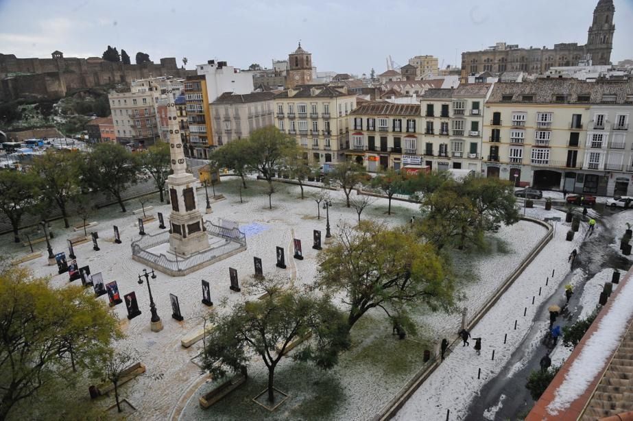 Cinco años de la histórica granizada que pintó de blanco las calles del Centro de Málaga