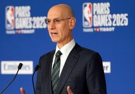 Adam Silver, en París.