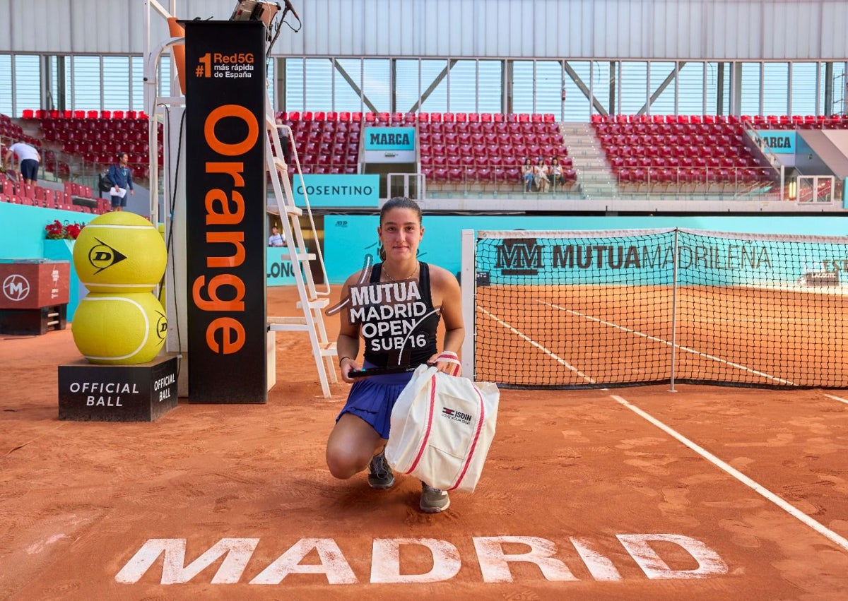 Imagen secundaria 1 - Lorena Solar, en busca de los Grand Slam júnior