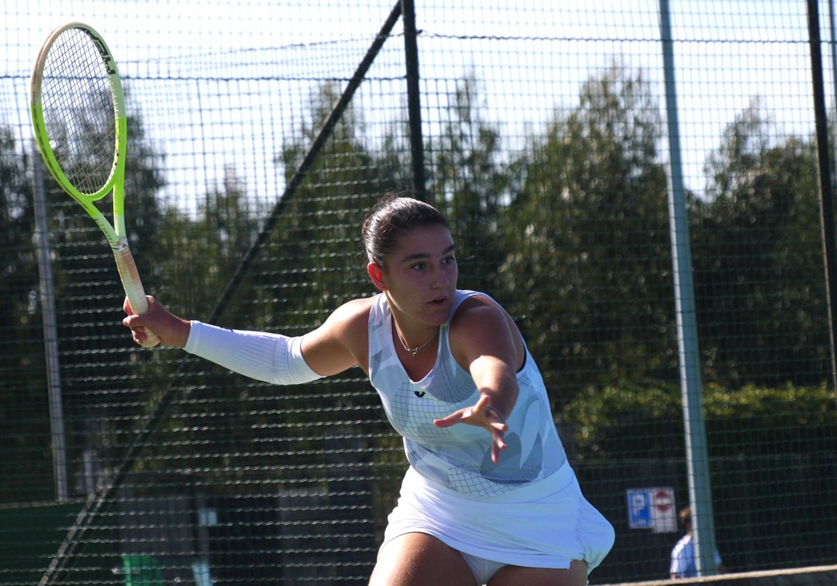 Imagen principal - Lorena Solar, en busca de los Grand Slam júnior