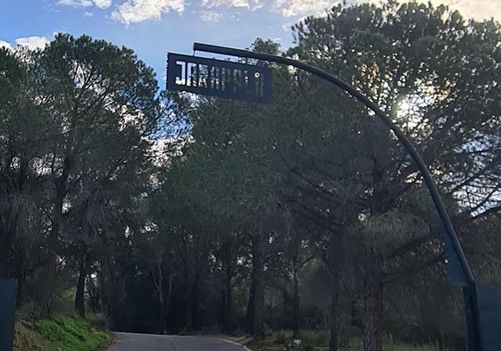 Entrada al Club Jarapalo, abierta para la tirada del 25 de enero.