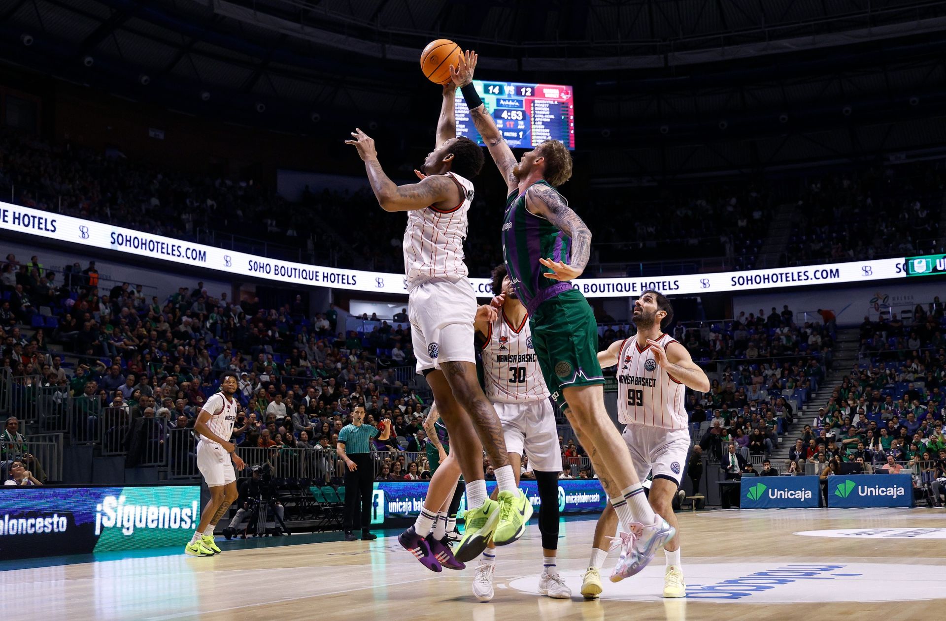 El Unicaja-Manisa, en imágenes