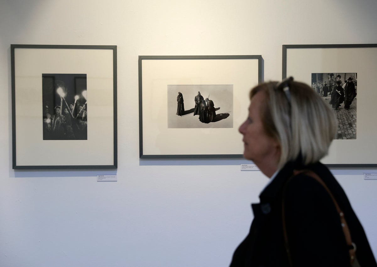 Imagen secundaria 1 - Algunas fotografías de la exposición que acoge La Malagueta