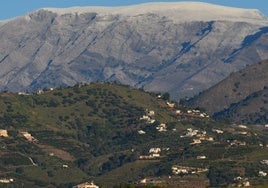 Imagen de La Maroma, este viernes captada desde Nerja.