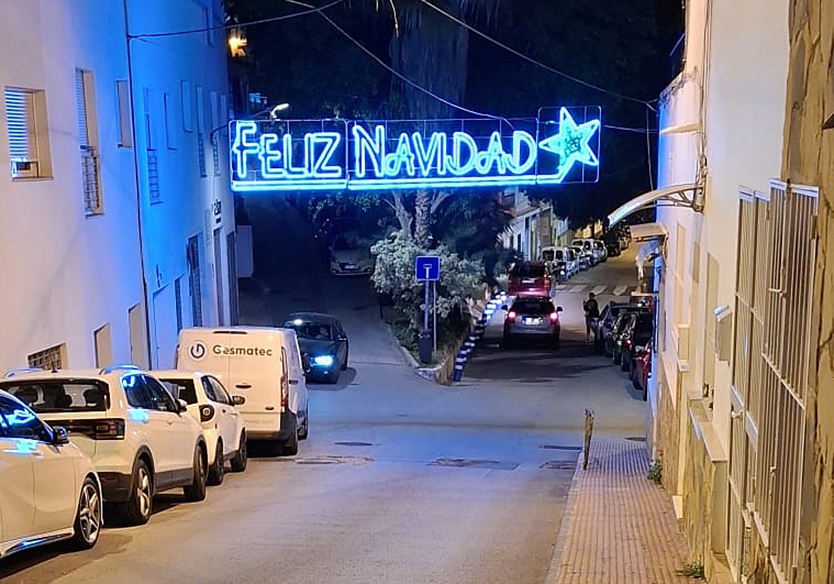 Cartel luminoso, el pasado fin de semana, en La Mosca.