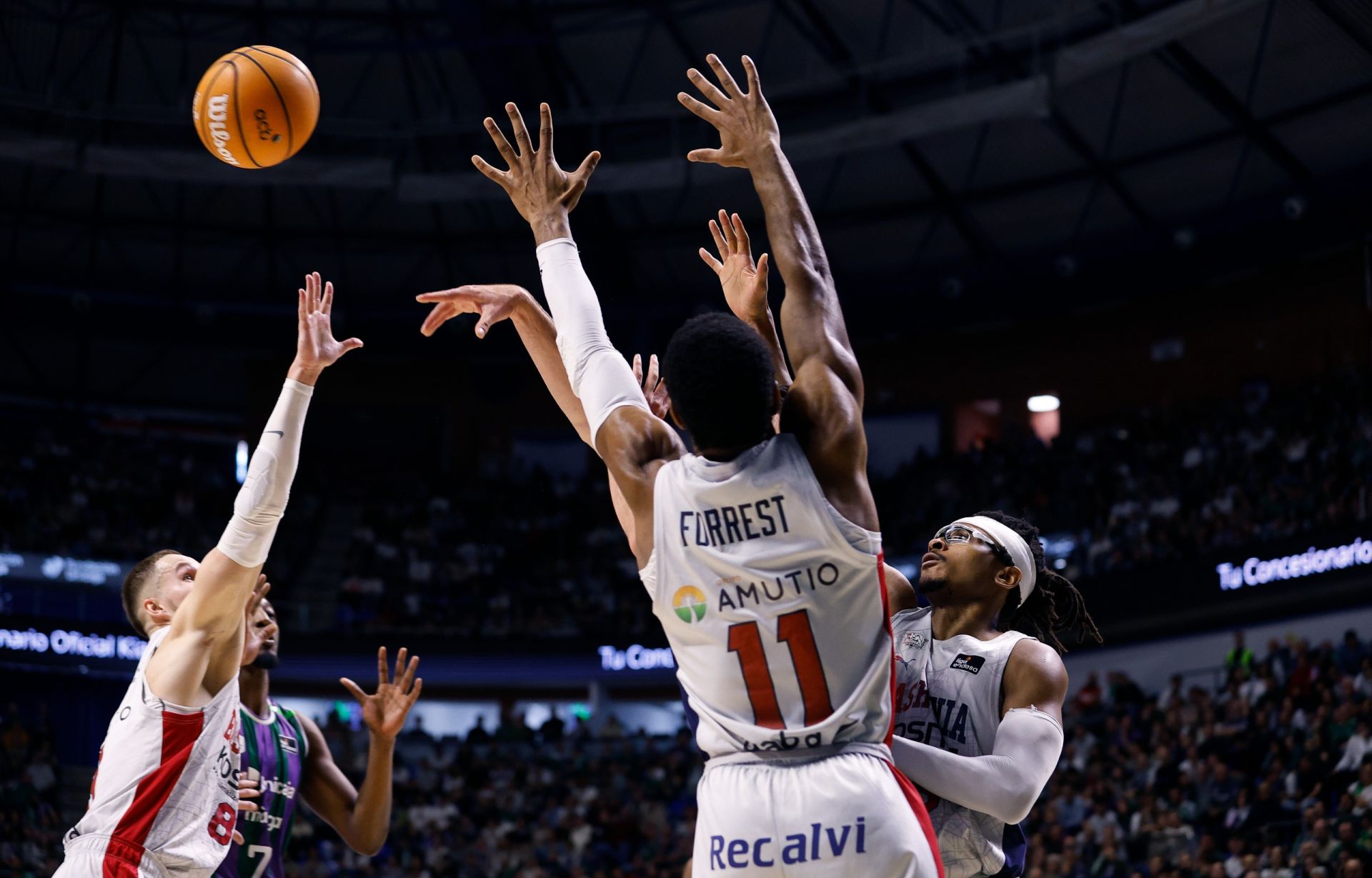 Las mejores fotos del Unicaja-Baskonia