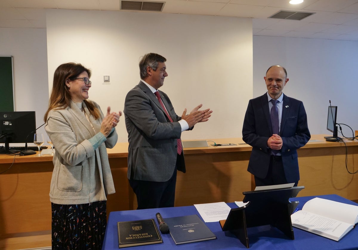 Toma de posesión de Joaquín Ortega como nuevo director de la Escuela de Ingenierías Industriales de la UMA.