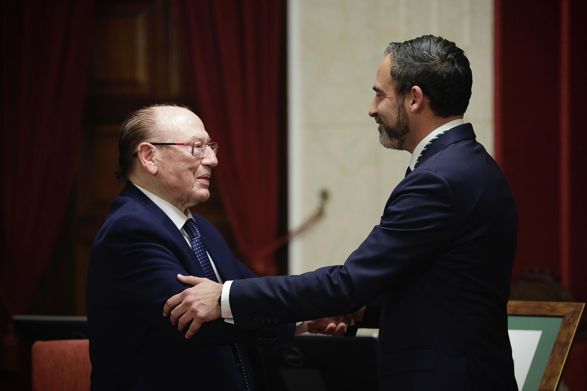 La Medalla de la Ciudad de Málaga a Fosforito, en imágenes