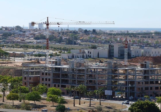 Promociones de VPO de alquiler que construye el Ayuntamiento al oeste de Teatinos.