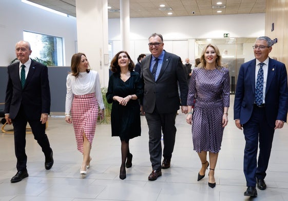 De la Torre, Navarro, Blanco, Bernal, España y Salado, de izquierda a derecha, este viernes.