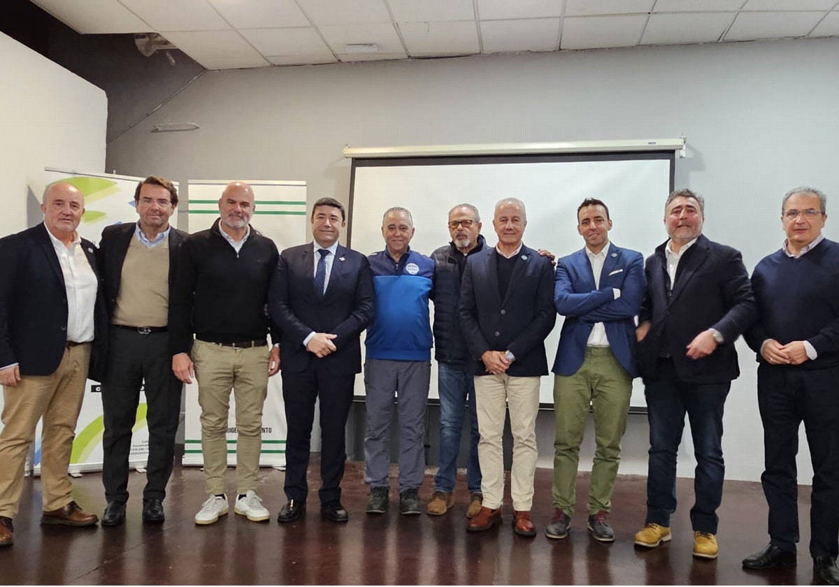 El Juventud de Torremolinos da otro paso al frente con su club de empresas para mejorar de cara al futuro