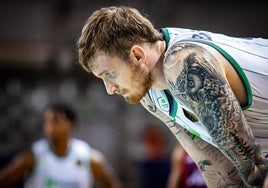 Olek Balcerowski, en el partido de BCL ante el King Szczecin, en Polonia.