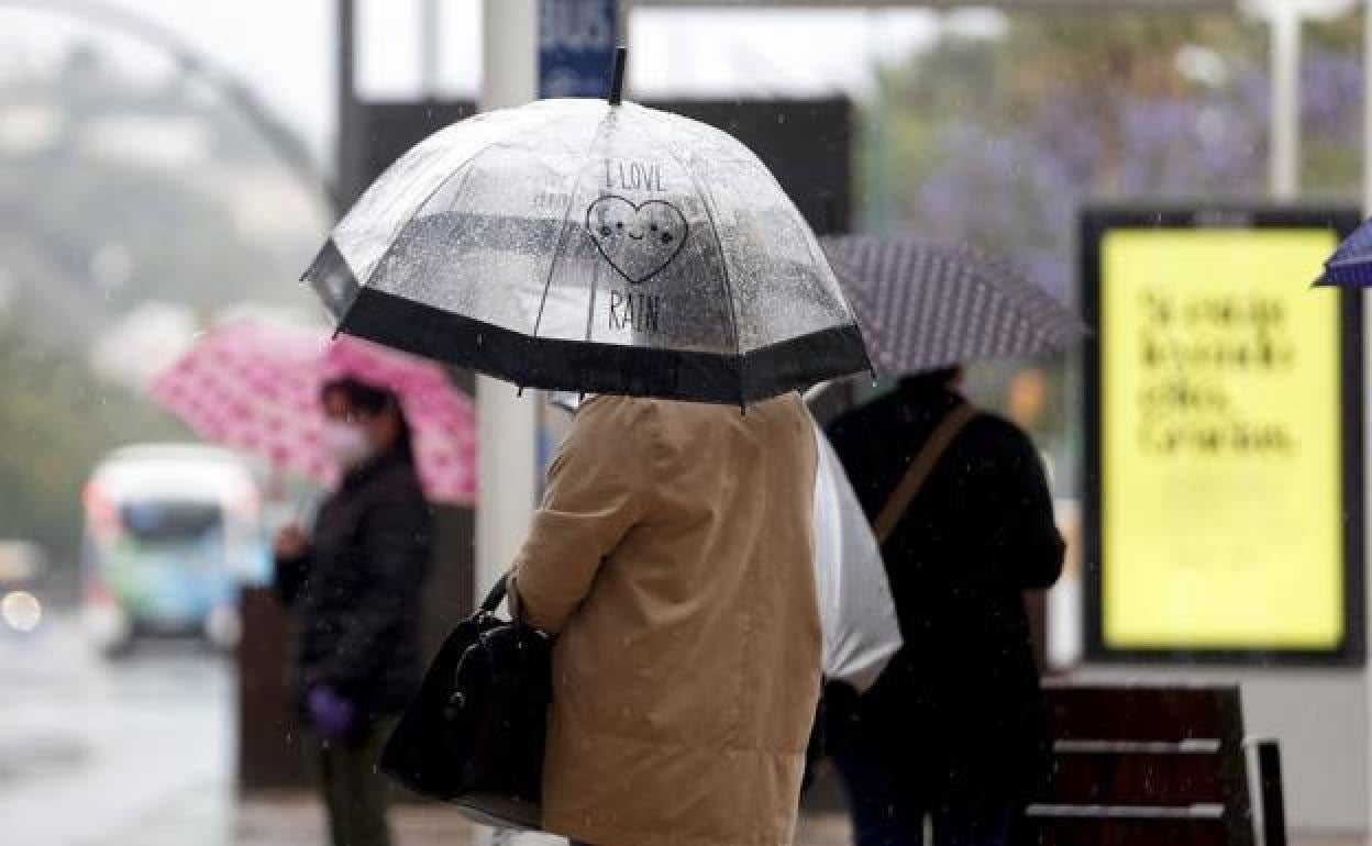 Una Dana amenaza con lluvia y tormenta el Día de Andalucía en Málaga