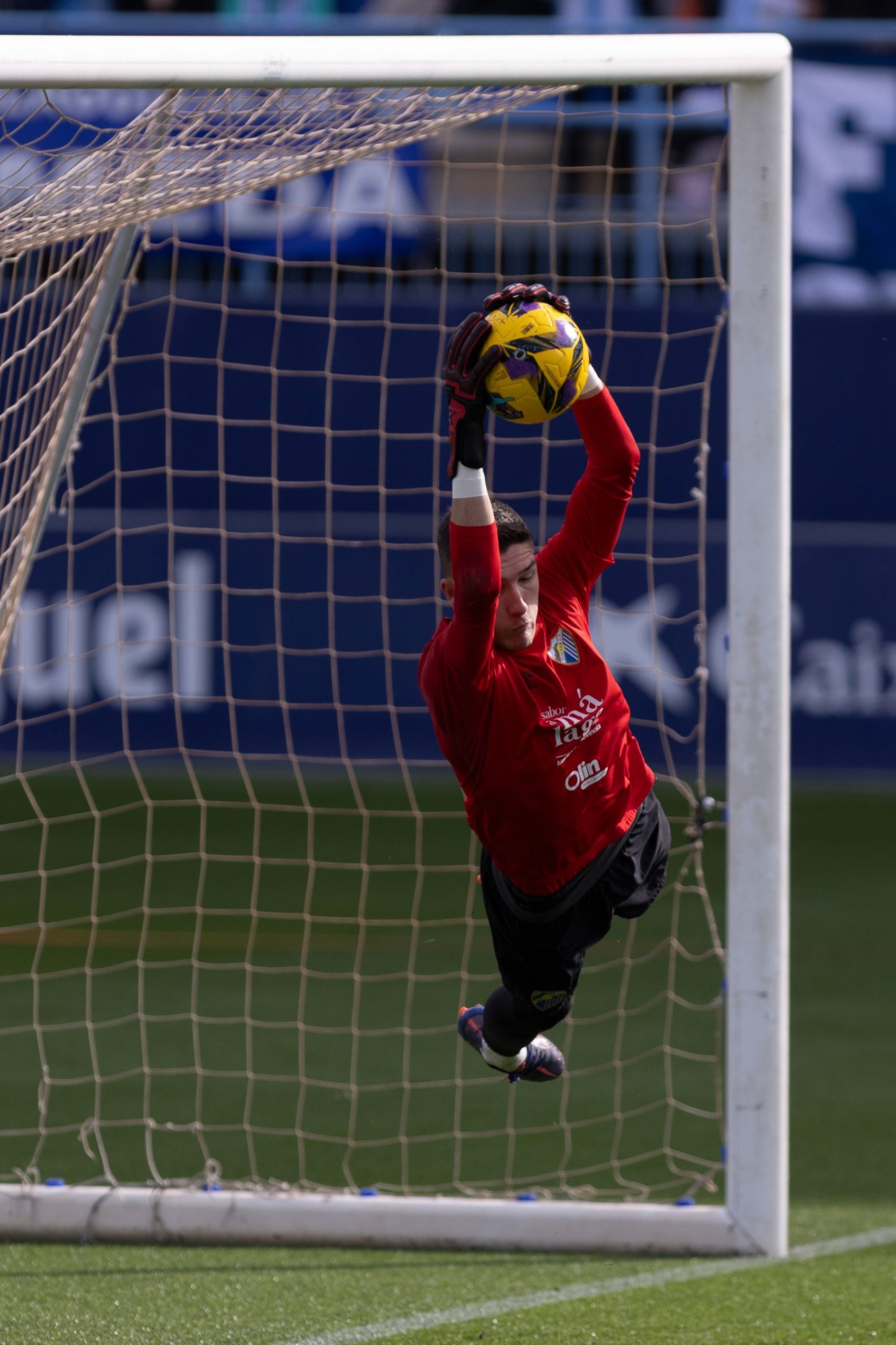 El entrenamiento del Málaga de puertas abiertas, en imágenes