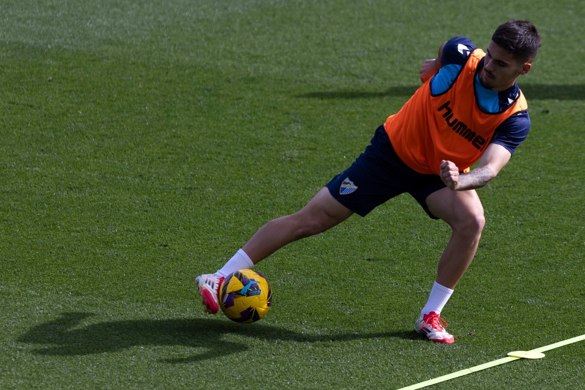 El entrenamiento del Málaga de puertas abiertas, en imágenes