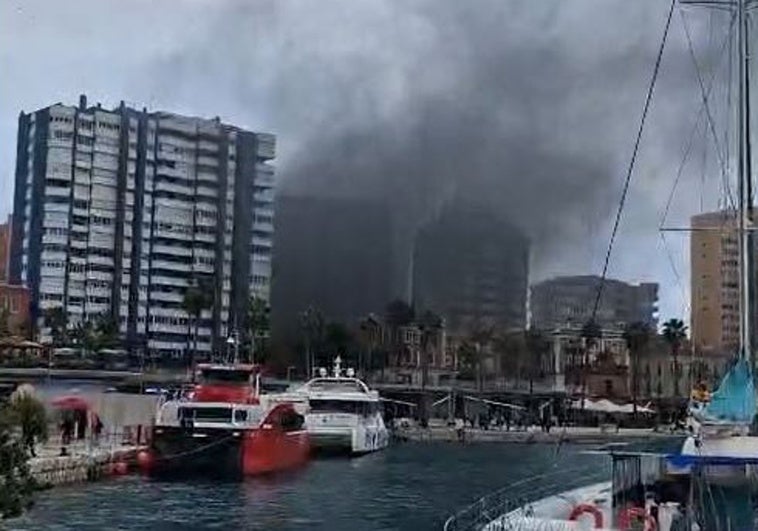 El humo era visible desde el Palmeral.