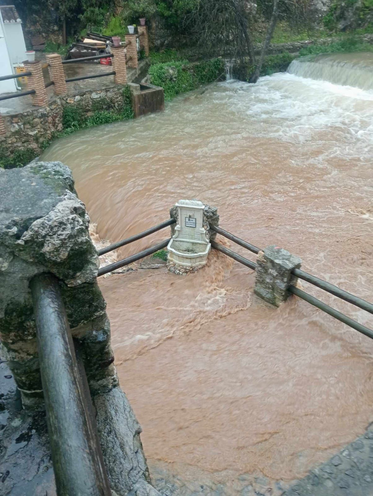 Uno de los municipios más afectados por las intensas lluvias de las últimas horas en Málaga