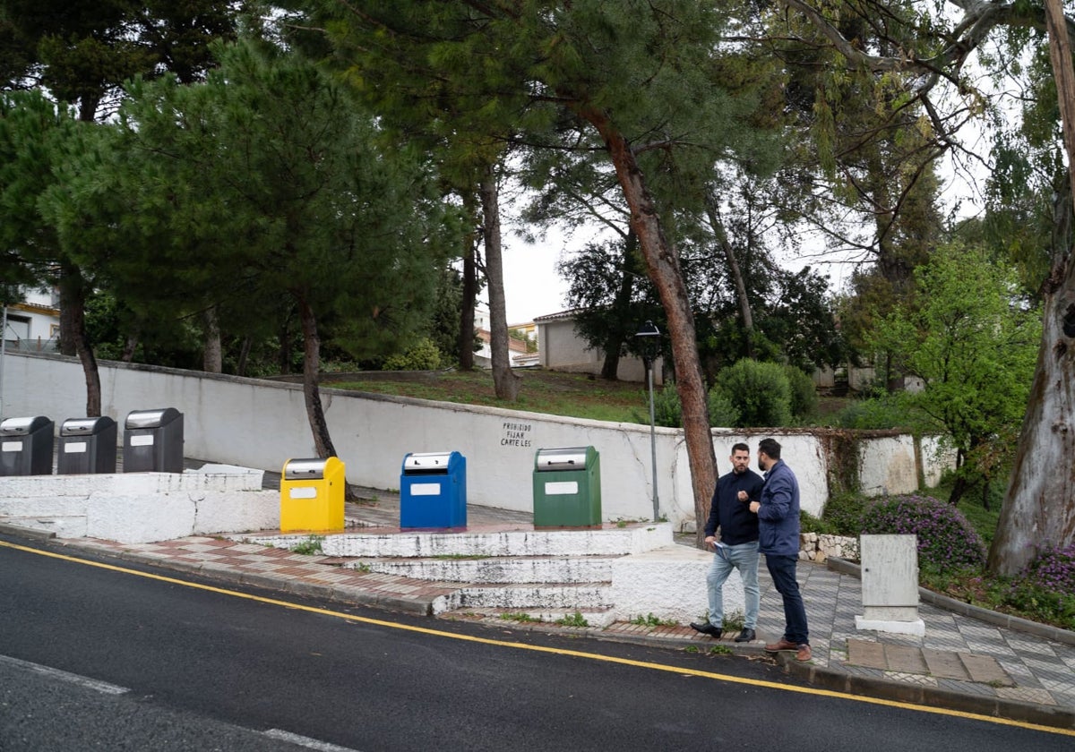 Olea junto a una de las zonas donde se ha llevado a cabo el tratamiento.