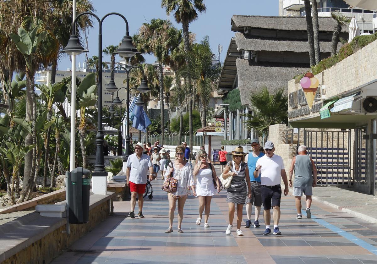 Paseo marítimo de La Carihuela.