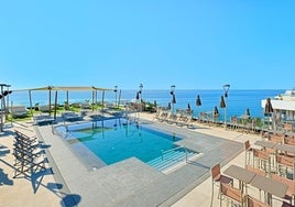 The Beach y Sky&Sea Rooftop: puro disfrute a pie de playa y en las alturas