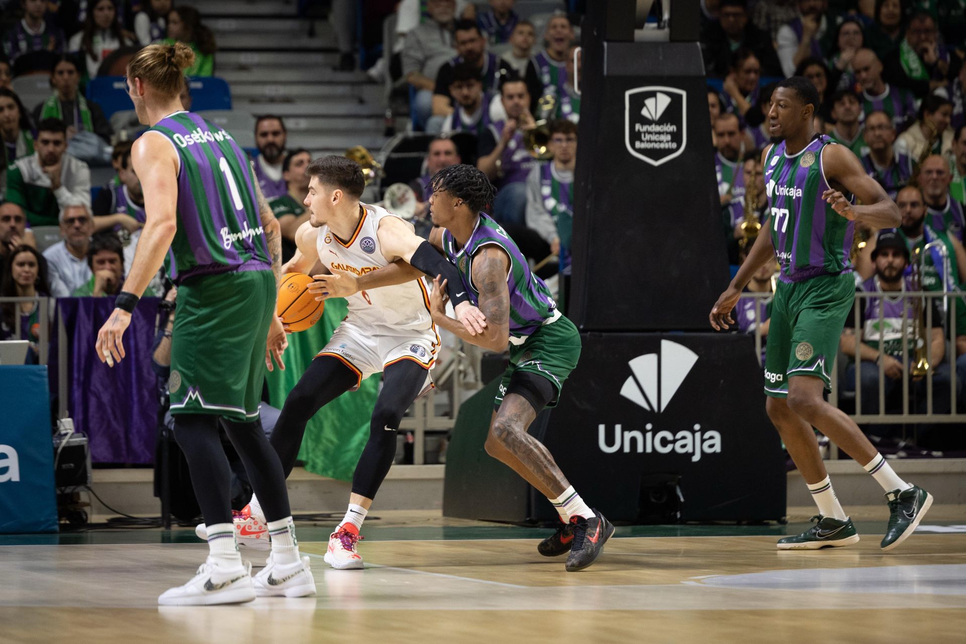 El Unicaja-Galatasaray, en imágenes