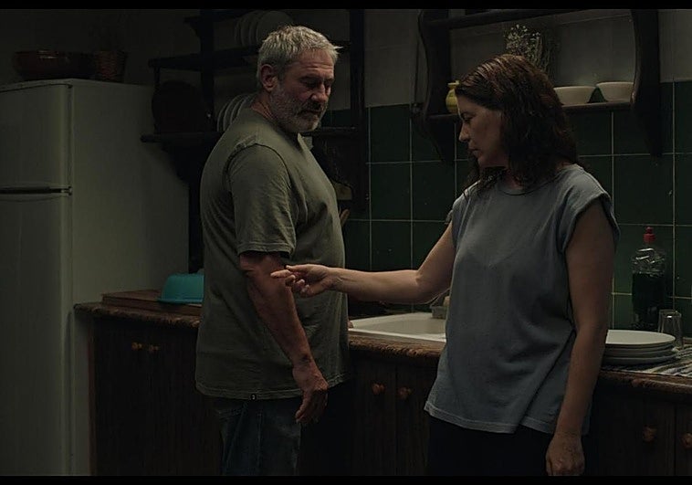 La terra negra (La tierra negra)