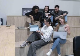 Windup ofrece una formación basada en tres pilares fundamentales: Marketing Digital, IA y Soft Skills.