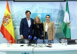 La concejala de Comercio, María José Figueira ha respaldado la iniciativa.