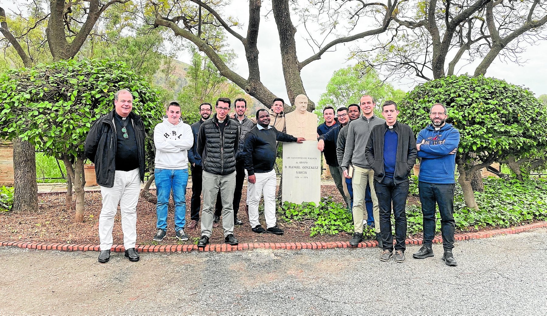 «Los seminaristas deben sembrar esperanza en un mundo desorientado»
