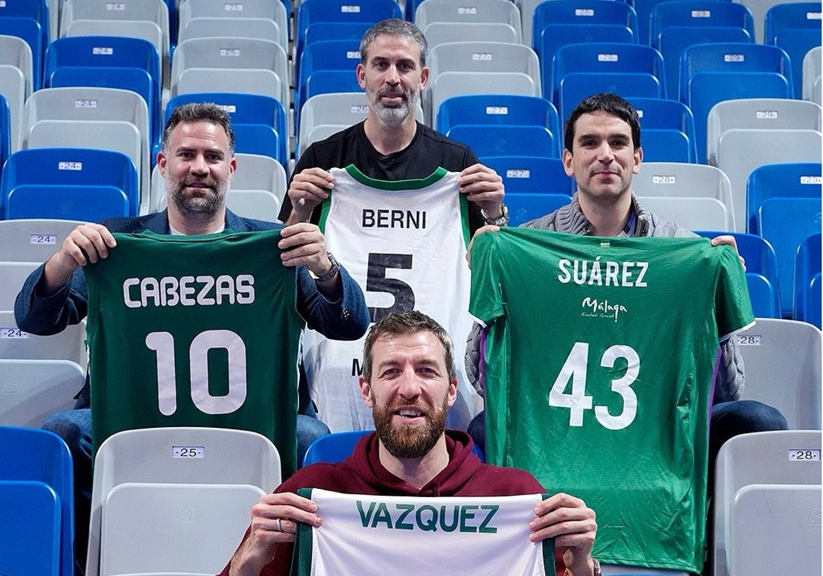 Vázquez, Cabezas, Berni y Suárez, en el Palacio de los Deportes.