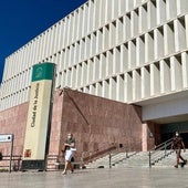 Acusado por matar a una mujer al apuñalarla y lanzarla al vacío en Málaga
