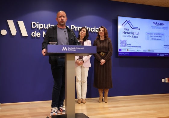 Acto de presentación de la iniciativa en la Diputación.