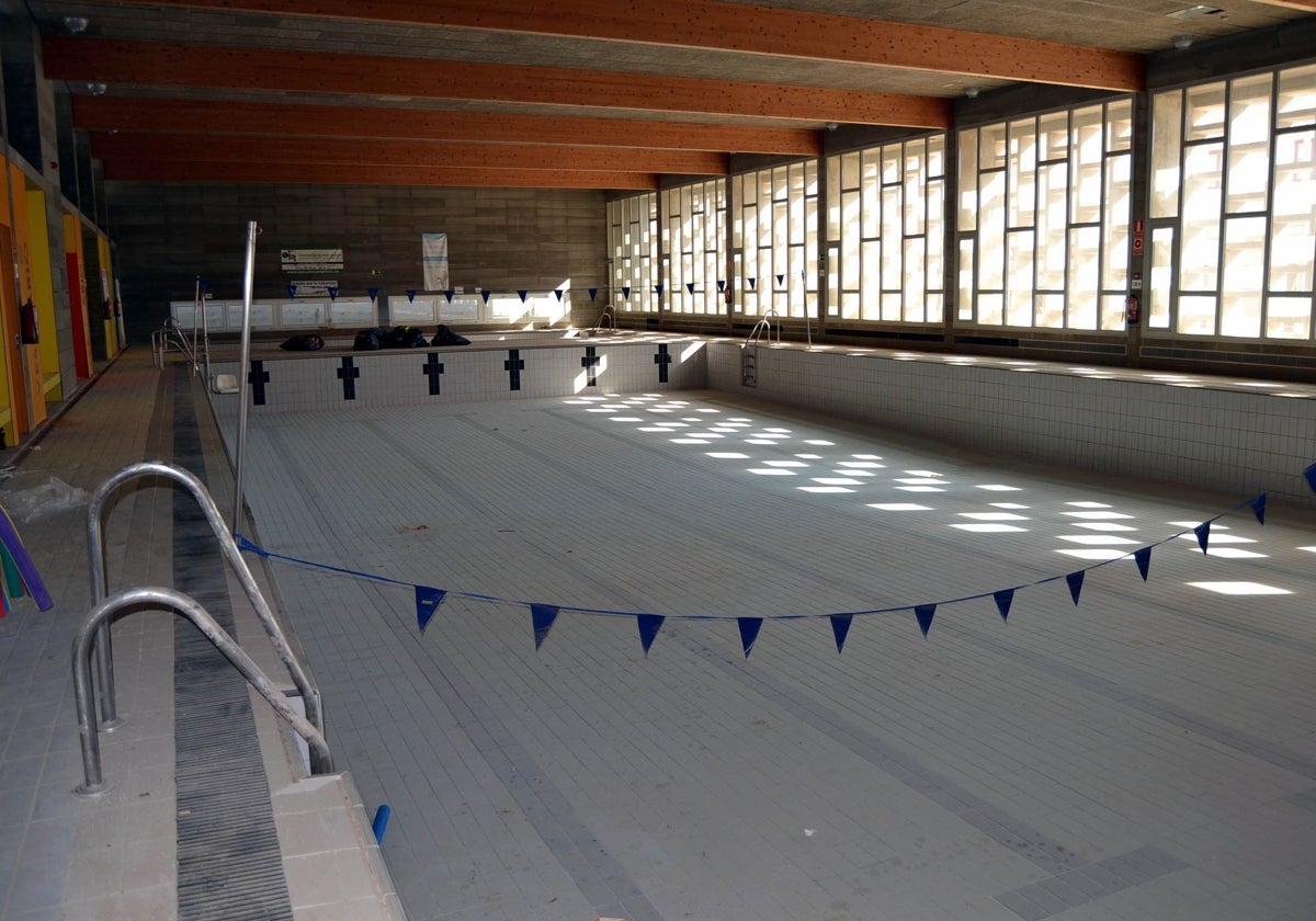 Siete años después, Campillos da luz verde a la rehabilitación de su piscina cubierta