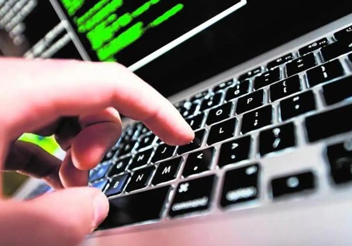 ¿Eres víctima de 'phishing' y el banco no te devuelve el dinero? Cada vez más clientes en Málaga van a juicio... y lo ganan