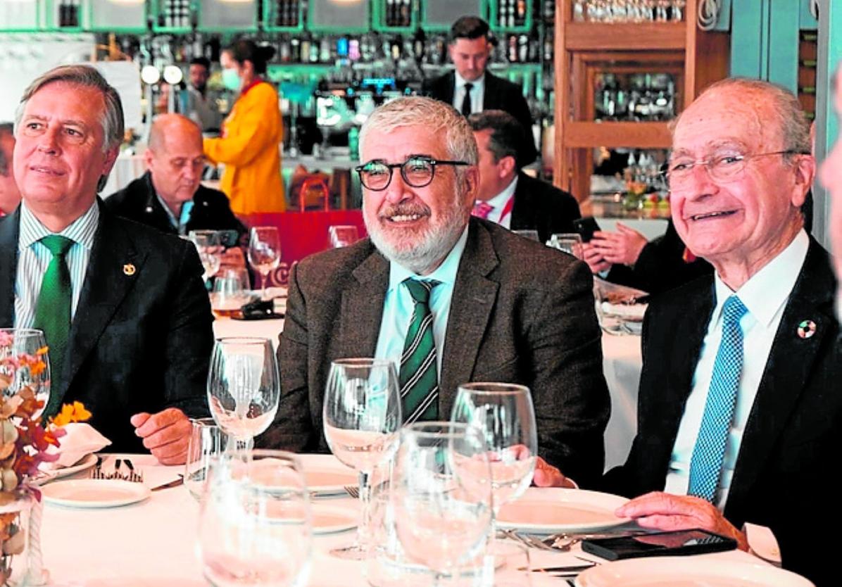 Análisis del escenario geopolítico en un encuentro con exportadores malagueños